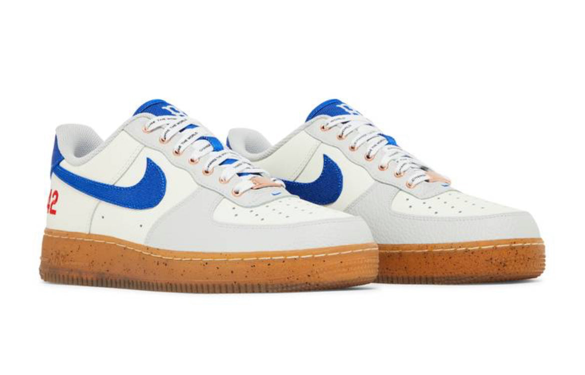 Jackie Robinson Air Force 1 bajo