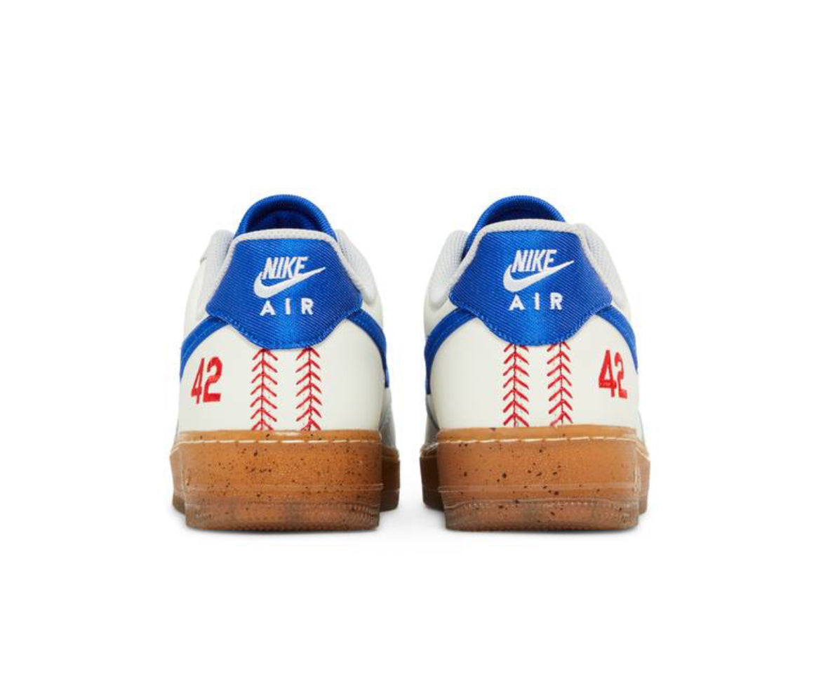 Jackie Robinson Air Force 1 bajo
