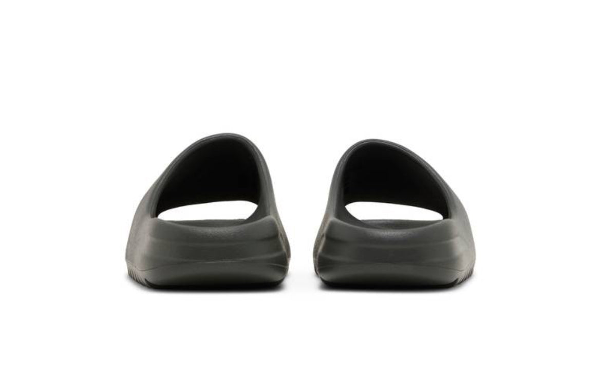 Yeezy Slide Dark Onyx