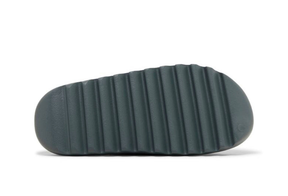 Yeezy Slide Slate Marine