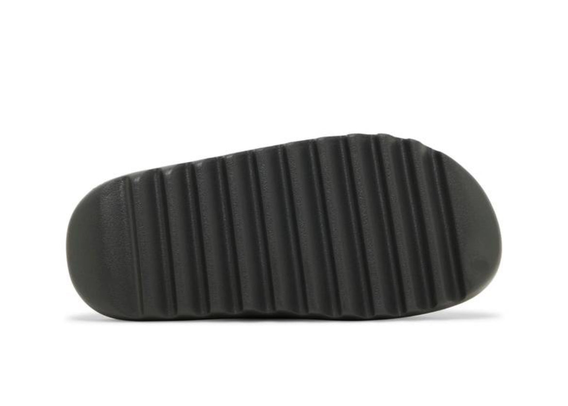Yeezy Slide Dark Onyx