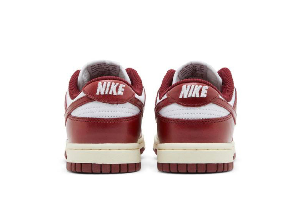 Dunk Low Vintage Team Red