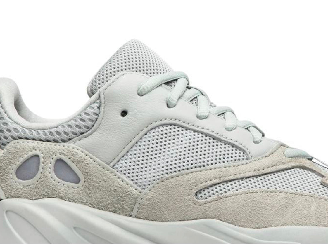 Adidas Yeezy 700 Salt