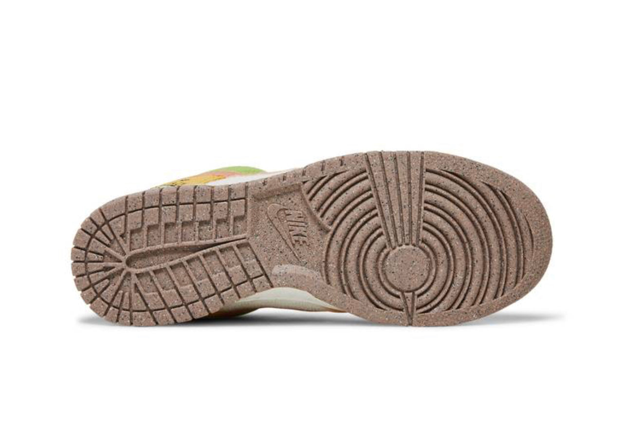 Dunk Low Sun Club “White”
