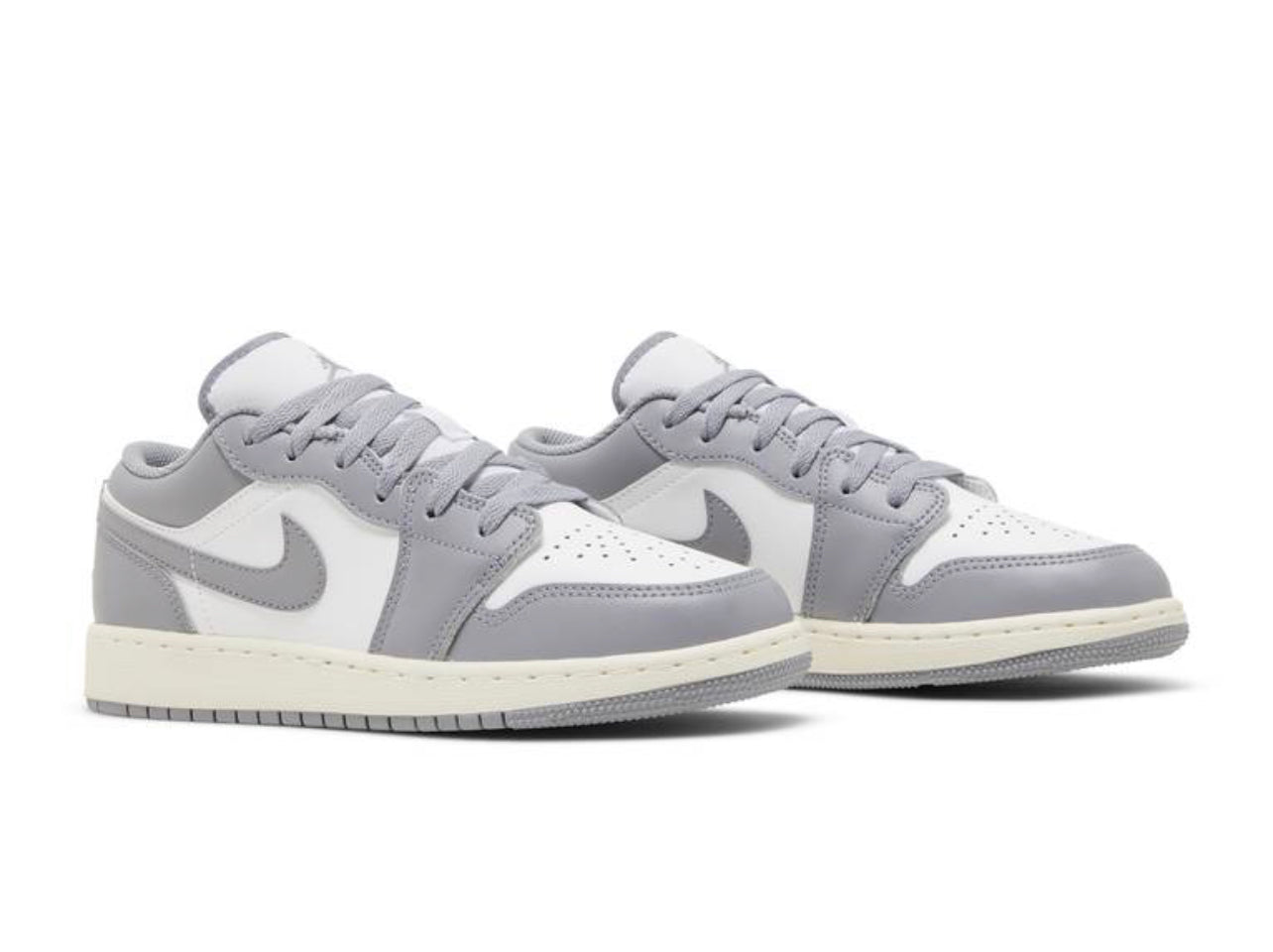 Jordan 1 Bajo Vintage Gris
