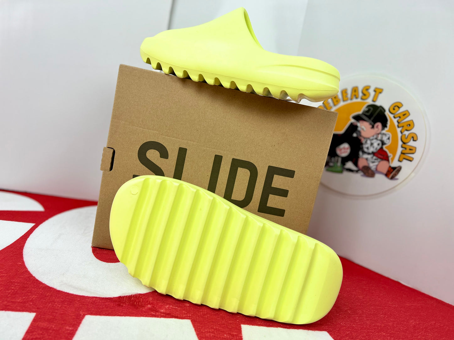 Yeezy Slide Resplandor Verde