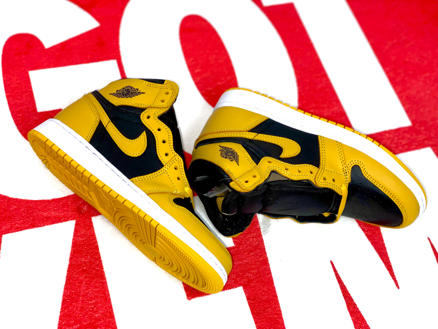 Jordan 1 High Pollen