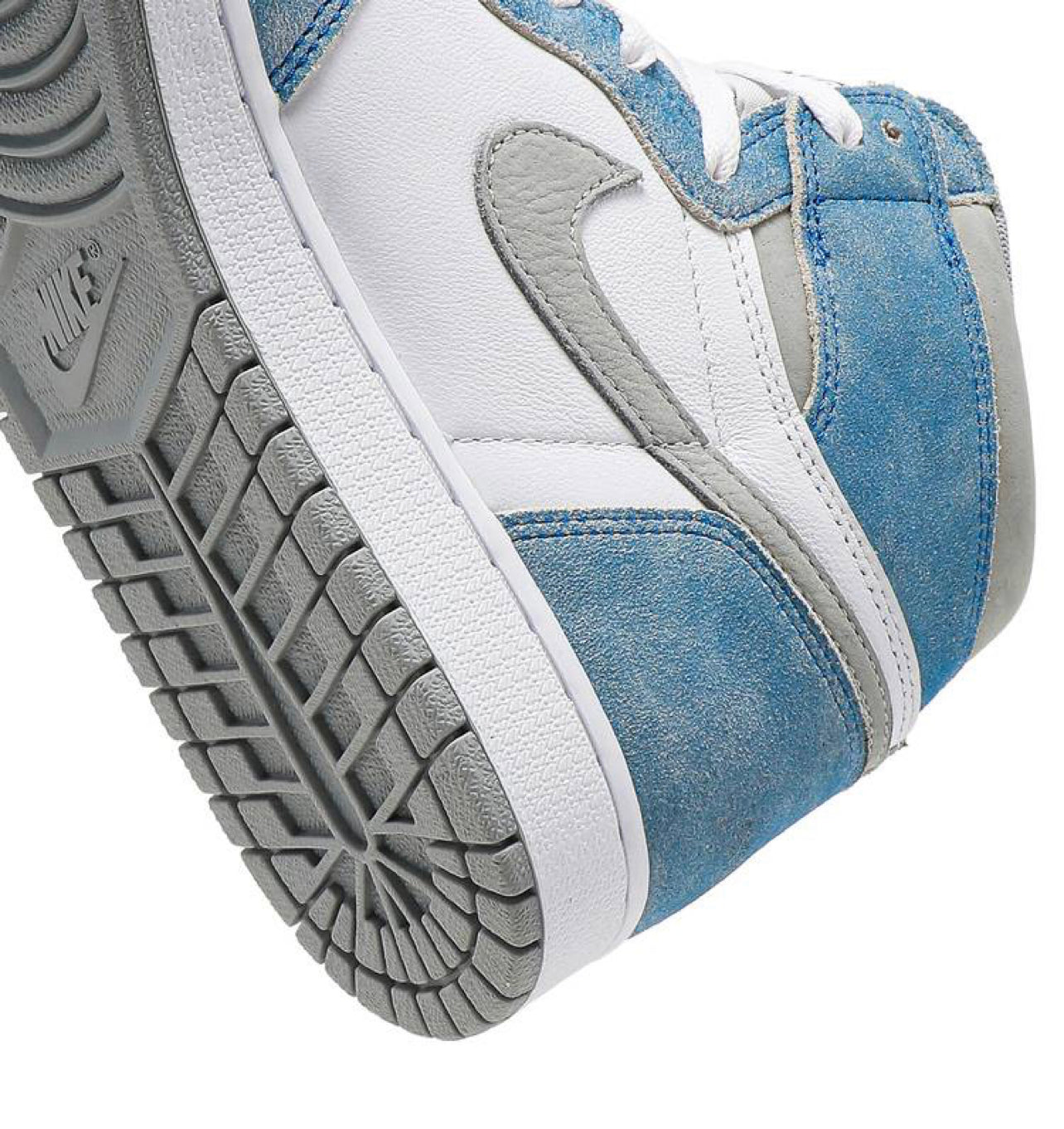 Jordan 1 High Hyper Royal